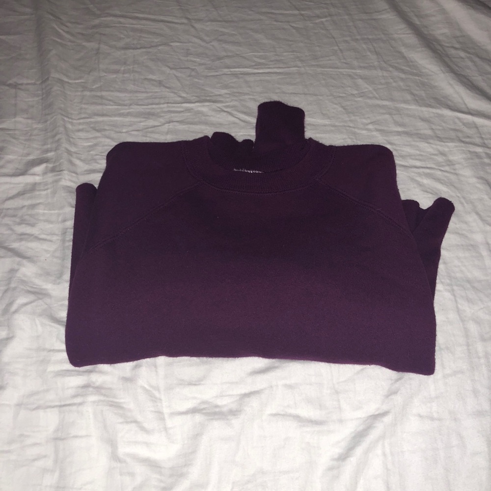 UO cropped sweatshirt